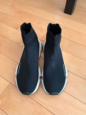 Balenciaga speed trainers